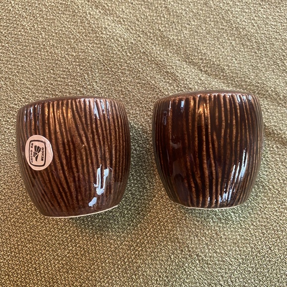 Vintage Tiki Farm ceramic salt and pepper shakers coconuts NWT - Picture 1 of 3